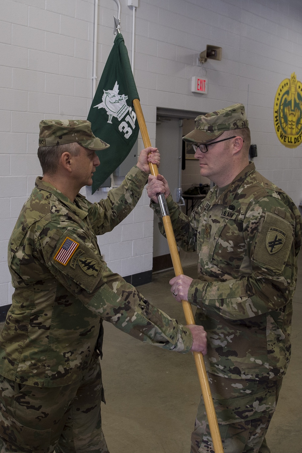 316th PSYOP Co. changes command