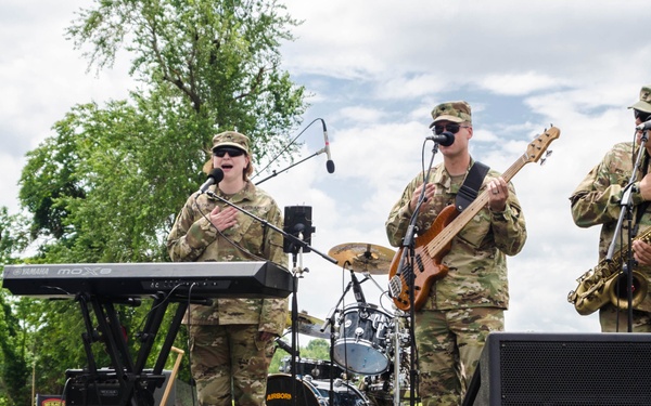 Big 5 rocks Week of the Eagles