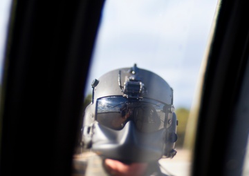 New Jersey Black Hawk crews train to fly the Hudson Special Flight Rules Area