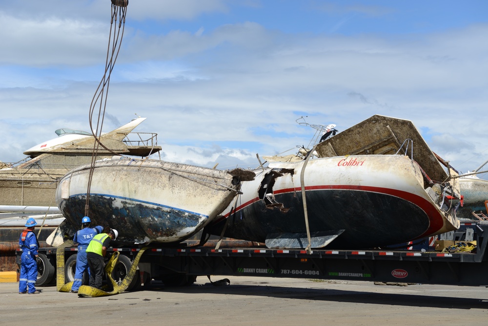 Photo Release: ESF-10 Hurricane Maria Response crews transition storm-impacted vessels in Port of Ponce, Puerto Rico