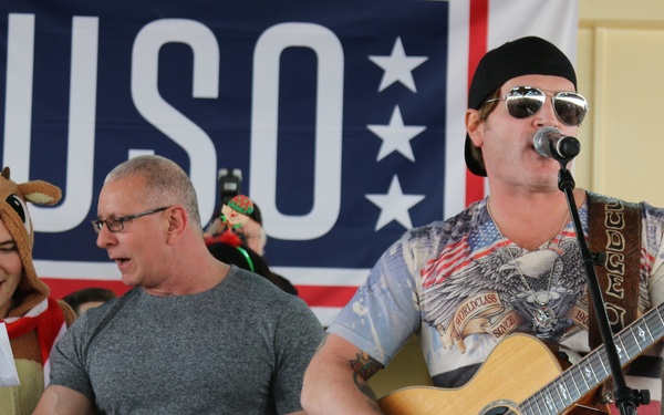 CJCS USO Christmas Tour