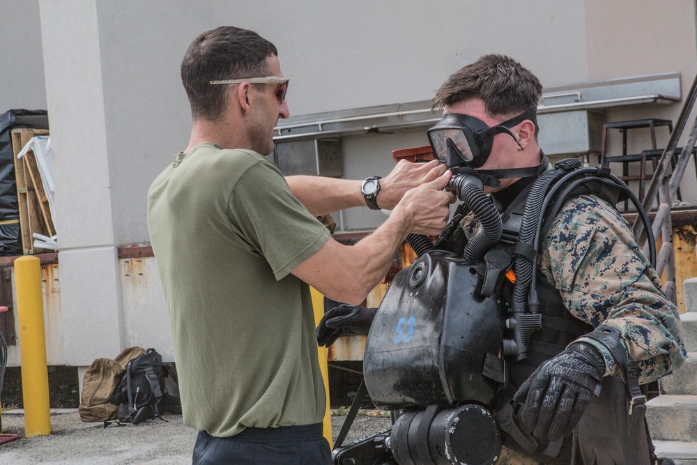 Charlie Company 2d Reconnaissance Battalion Dive Insertion Training Key West