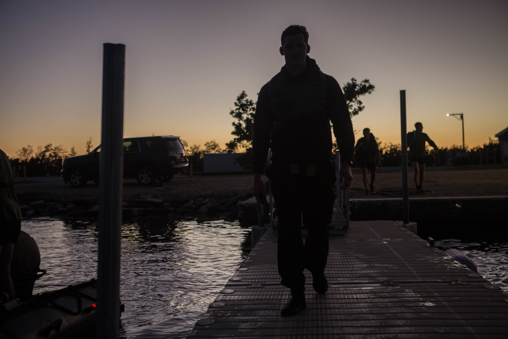 Charlie Company 2d Reconnaissance Battalion Dive Insertion Training Key West