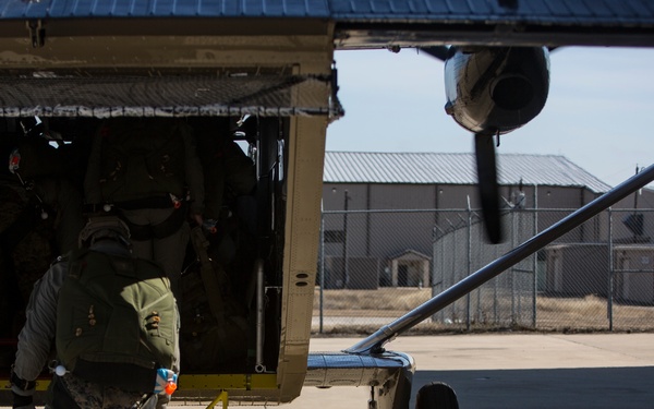 U.S. Marines with 2d Reconnaissance Bn. conduct parachute operations