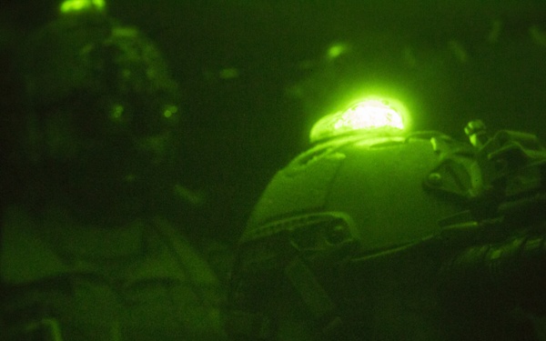 U.S. Marines with 2d Reconnaissance Bn. conduct parachute operations