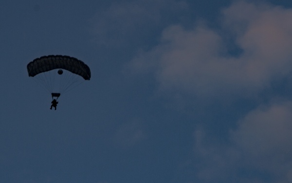 U.S. Marines with 2d Reconnaissance Bn. conduct parachute operations