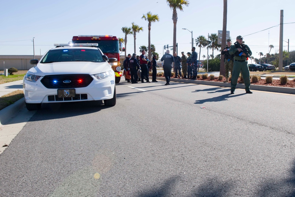 NAVSTA Mayport conducts Exercise Solid Curtain-Citadel Shield 2018