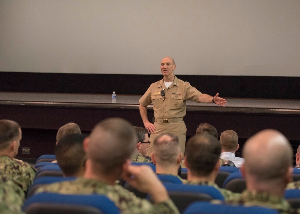 Adm. Caldwell Visits COMSUBPAC