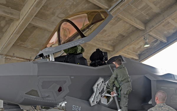 Rude Rams ready to Rumble