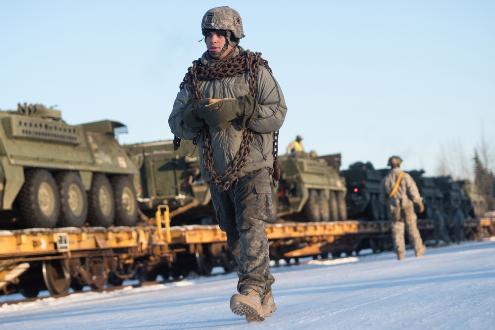 Arctic Wolves Conduct Railhead Operations at JBER