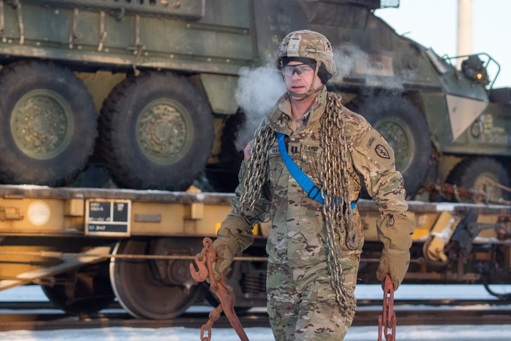 Arctic Wolves Conduct Railhead Operations at JBER