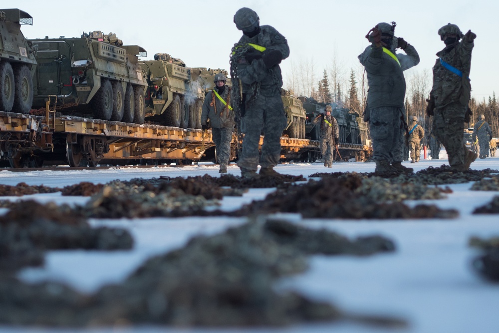 Arctic Wolves Conduct Railhead Operations at JBER