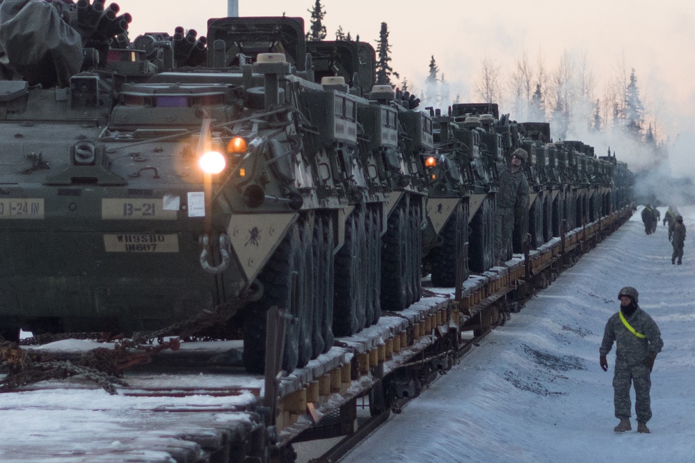 Arctic Wolves Conduct Railhead Operations at JBER