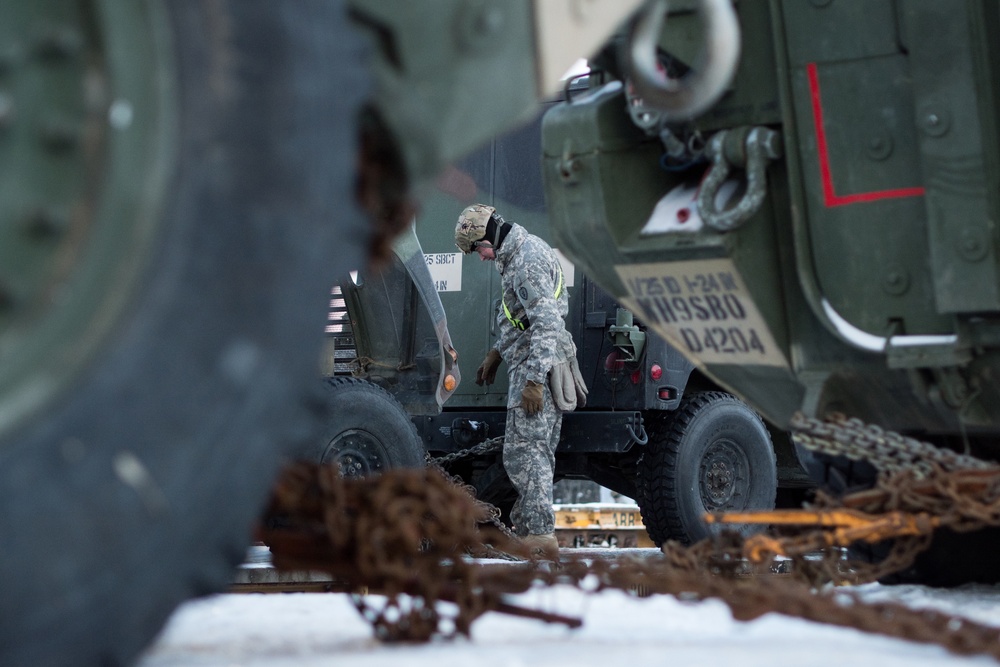 Arctic Wolves Conduct Railhead Operations at JBER