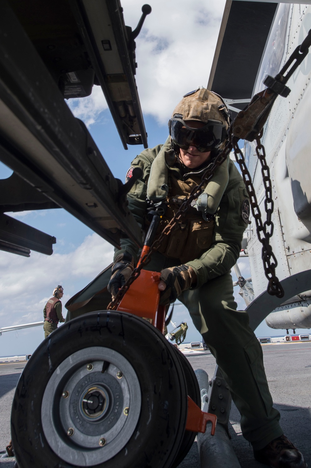 USS Bonhomme Richard (LHD 6) Conducts Flight Operations