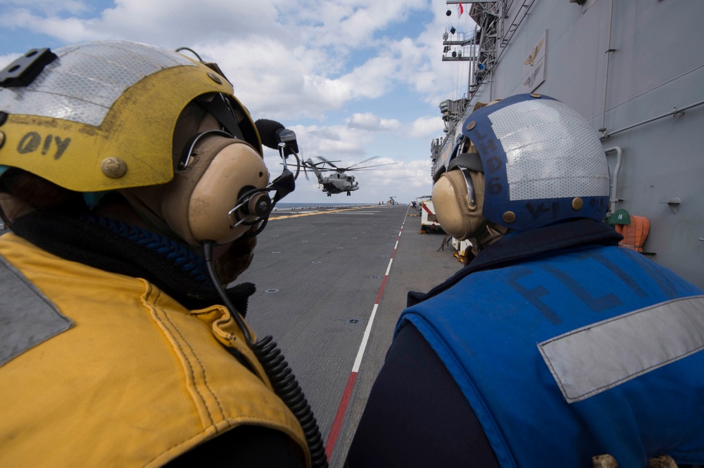 USS Bonhomme Richard (LHD 6) Conducts Flight Operations