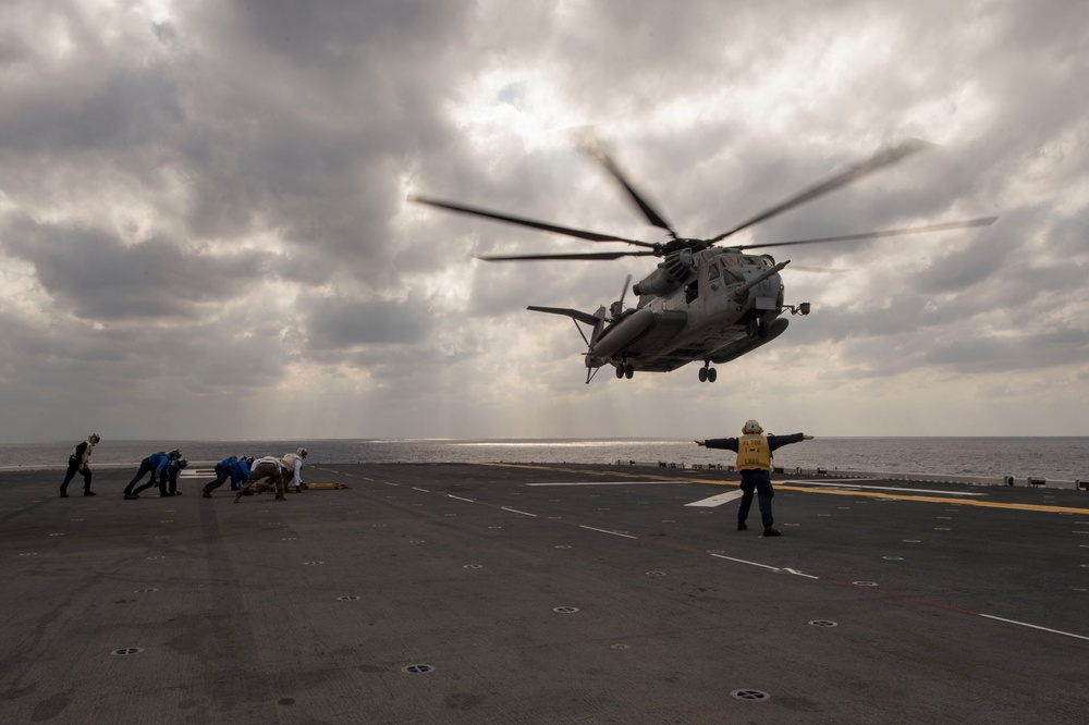 USS Bonhomme Richard (LHD 6) Conducts Flight Operations