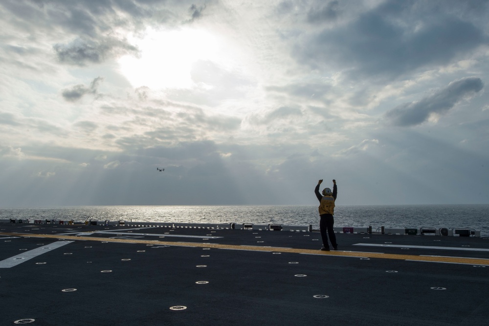 USS Bonhomme Richard (LHD 6) Conducts Flight Operations