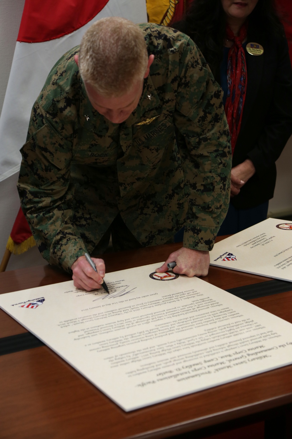 MCIPAC Commanding General signs Military Save Proclamation