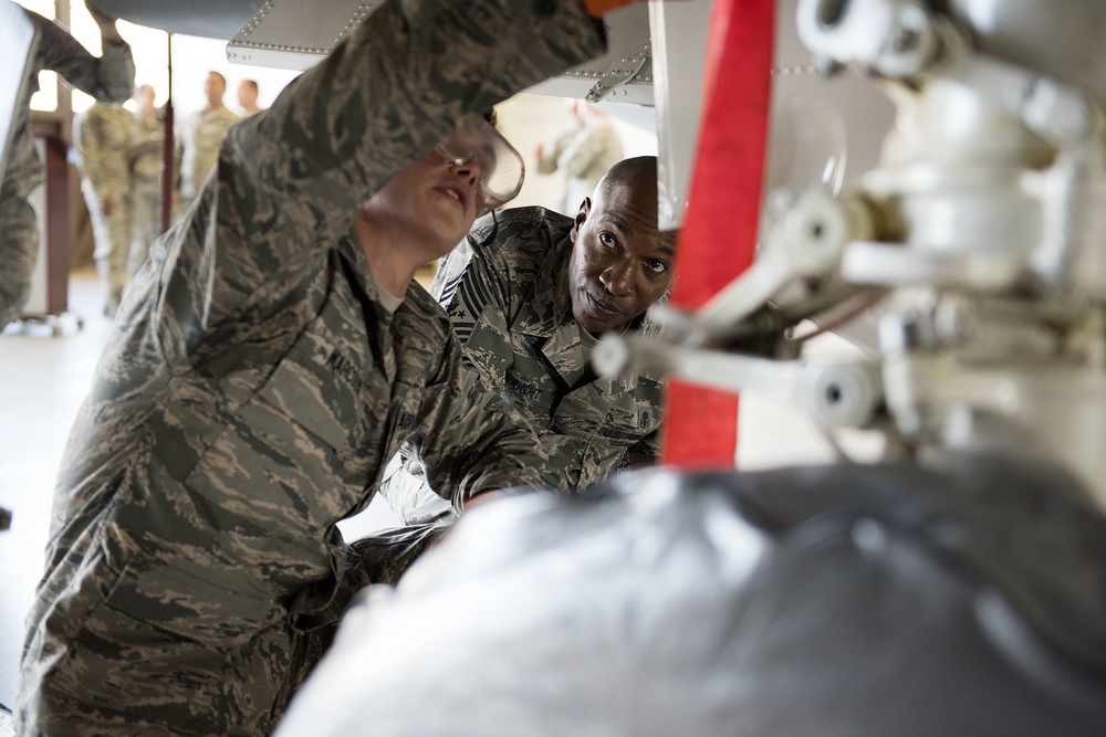 CMSAF #18 visits Sheppard AFB