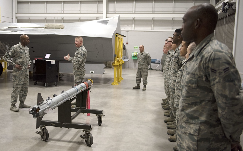 CMSAF #18 visits Sheppard AFB