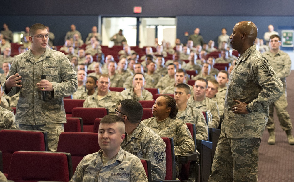 CMSAF #18 visits Sheppard AFB