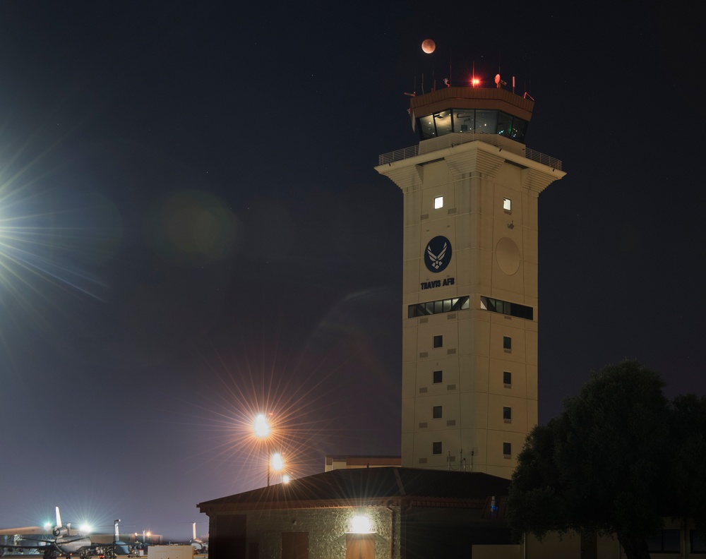 Super Blue Blood Moon, Travis AFB