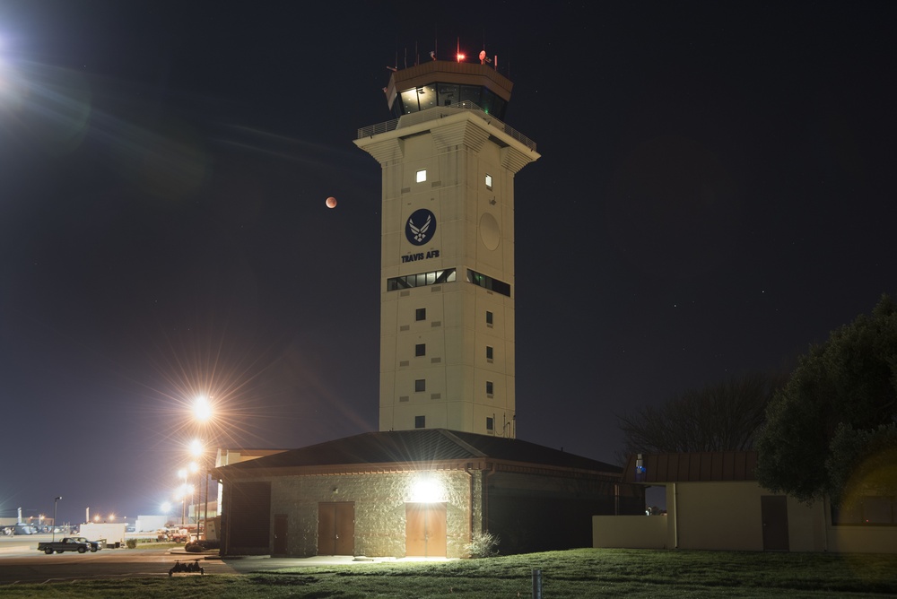 Super Blue Blood Moon, Travis AFB