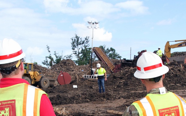 Senior Corps of Engineer leaders visit Puerto Rico