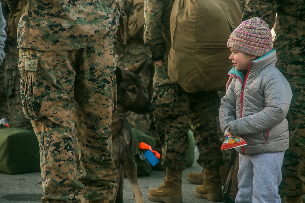 26th MEU Departs for Deployment at Sea