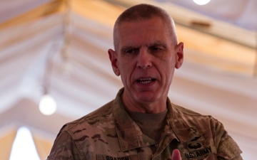 Maj. Gen. Braden visits troops