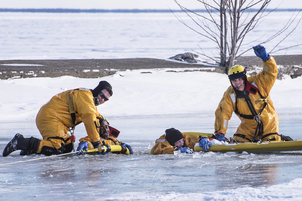 SANGB Firefighters conduct ice rescue training