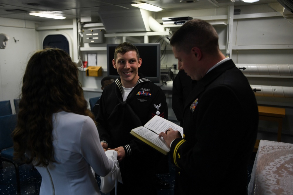 Wedding aboard USS John C. Stennis (CVN 74)