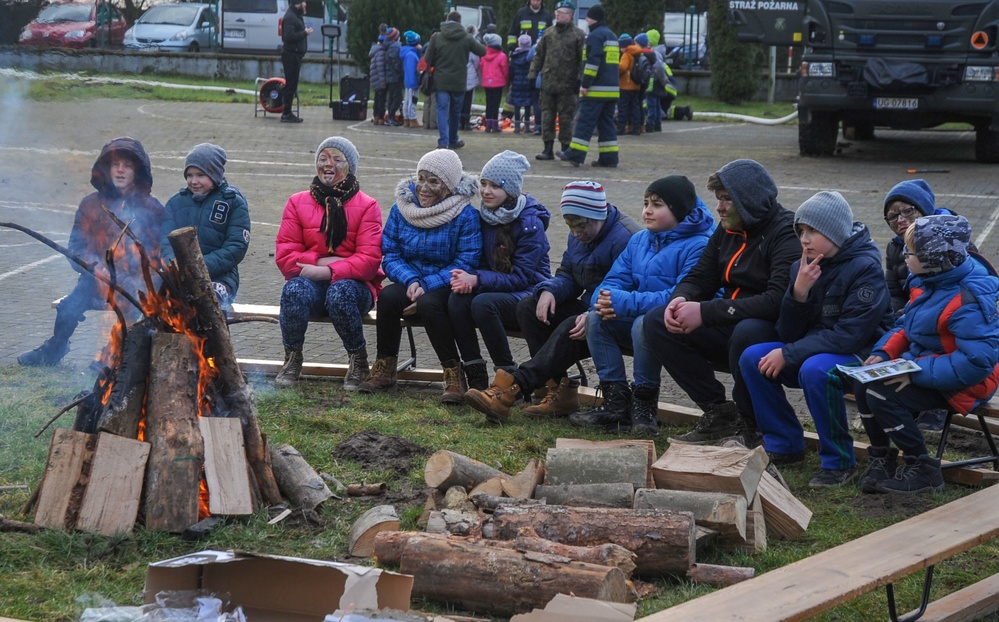 NSF Redzikowo Hosts ‘Military Day’ at a Local Polish School