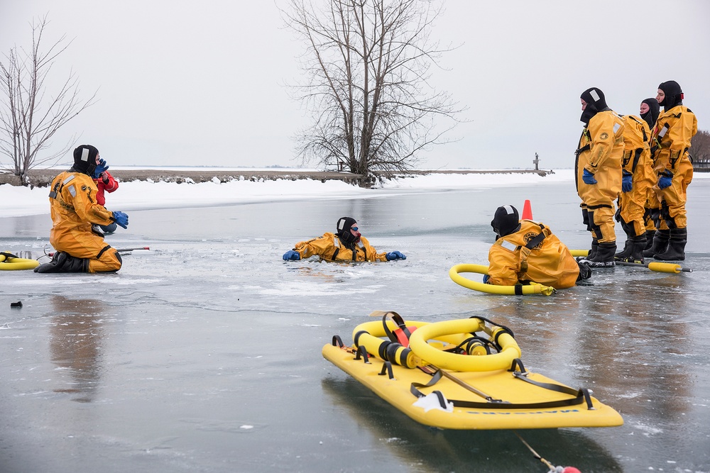 SANGB Firefighters conduct ice rescue training