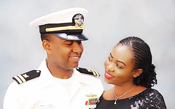 NAVSUP WSS Sailor recognized with Commendation Medal, sets example of courage, determination