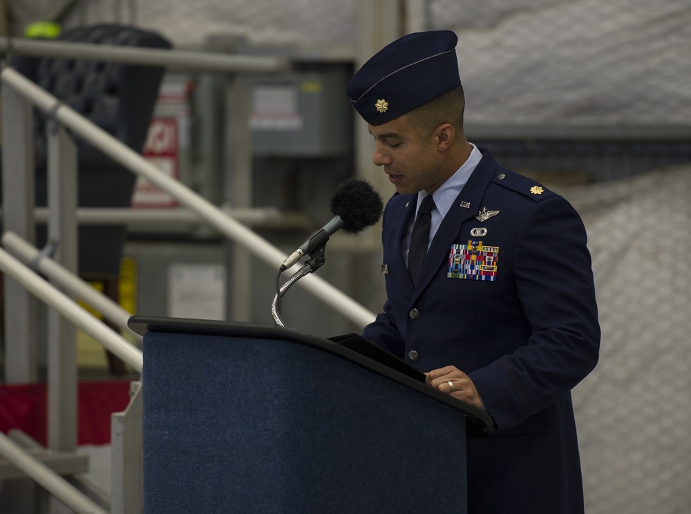 19th SOS change of command