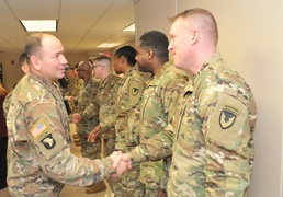 925th Contracting Battalion Soldiers set to deploy