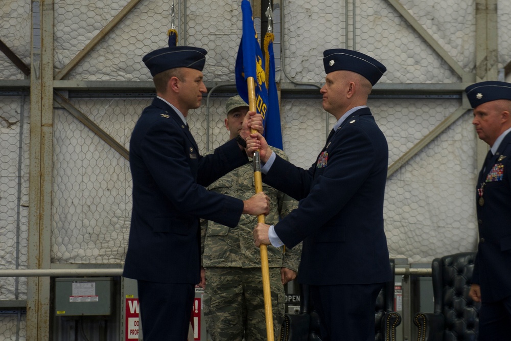 19th SOS change of command