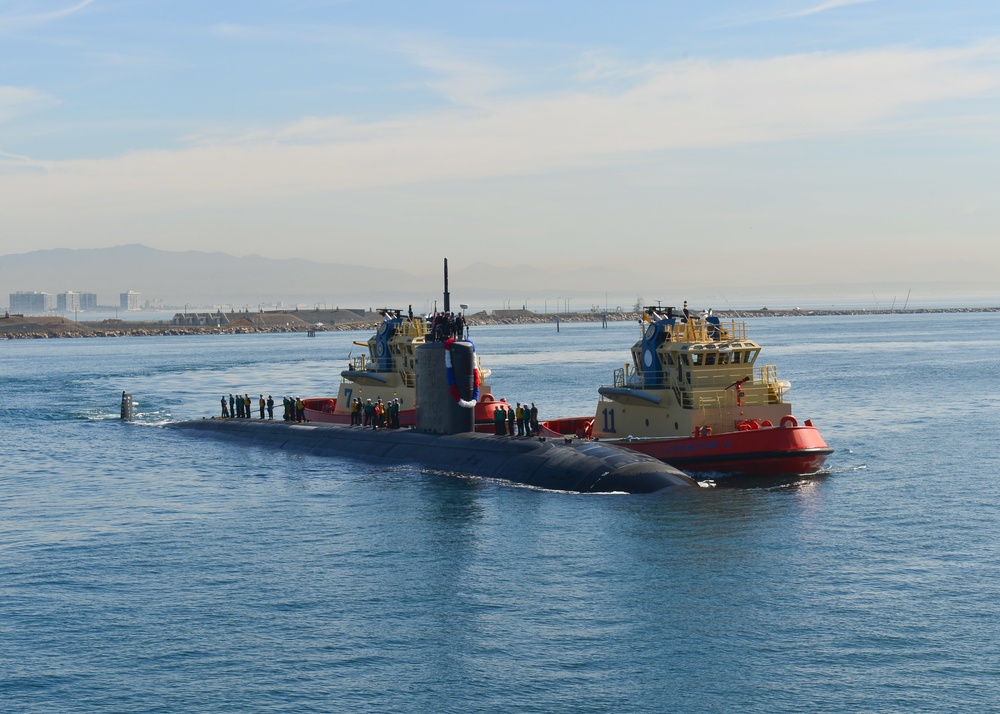 Annapolis Arrives in San Diego