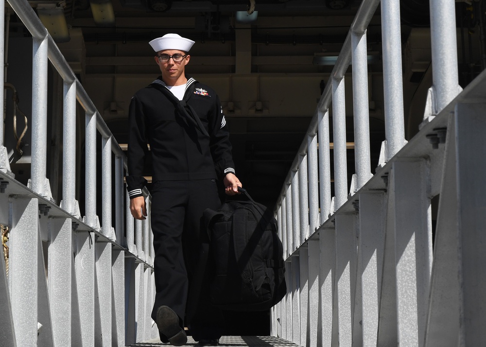 USS San Diego (LPD 22) Returns to Naval Base San Diego