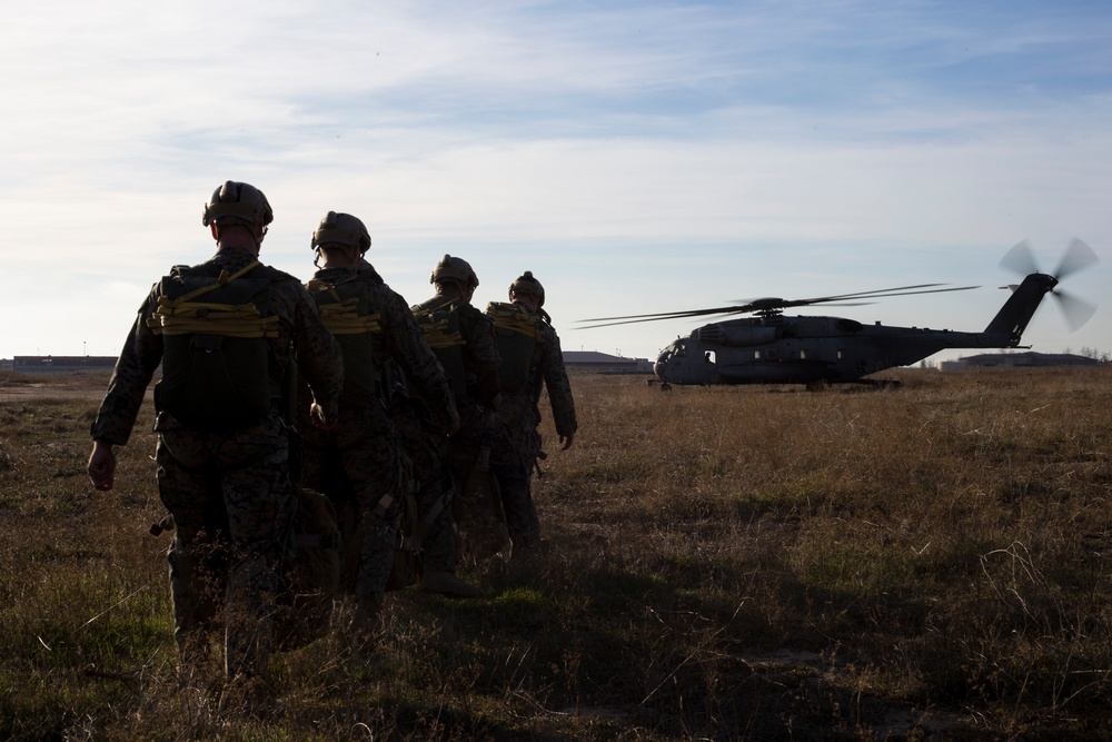 1st Recon Parachutes