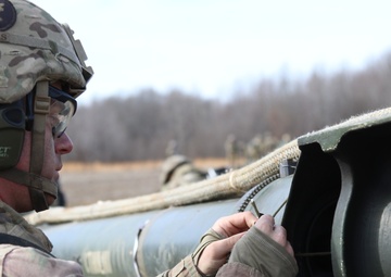 Red Knights conduct artillery gun raid