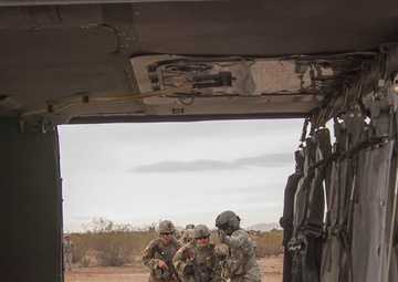 Infantry, Aviation collaborate to prepare Soldiers for air assault operations