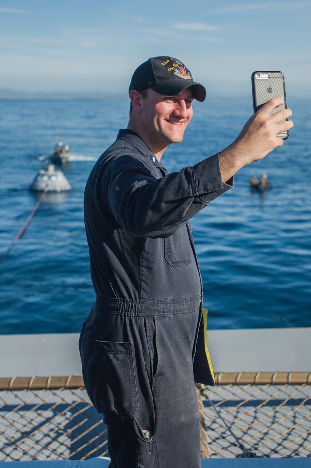 USS Anchorage (LPD 23) Supports NASA's Orion Spacecraft Recovery Test