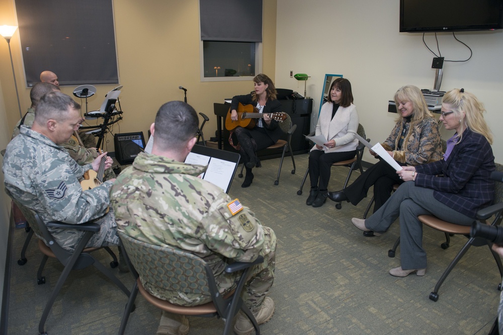 Karen Pence visits the Mild Traumatic Brain Injury Clinic at DoD-V.A. Joint Venture Hospital at JBER