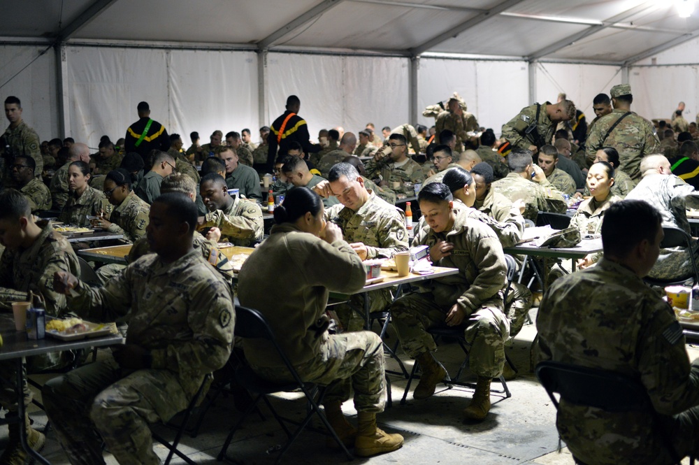 Culinary specialists cook up breakfast during JRTC