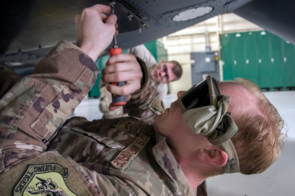723d AMXS wraps up HH-60 depot maintenance