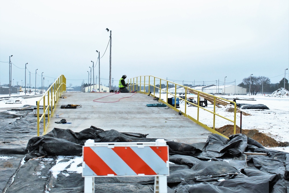 Contractors improve rail yard ramp at Fort McCoy
