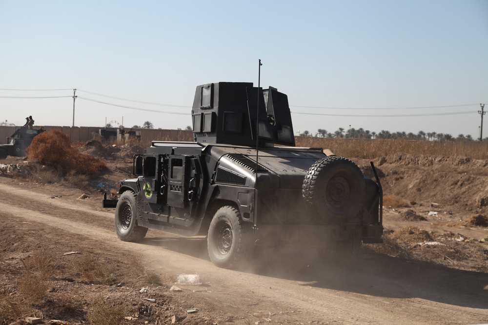 French Coalition forces teach C-IED